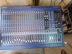 Mg 24 Mixer Console