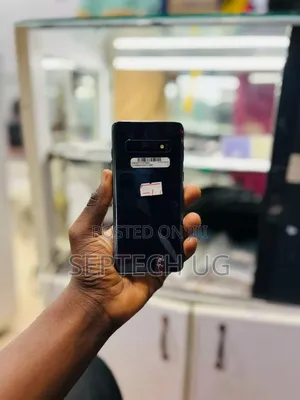 New Samsung Galaxy S10 128 GB Black