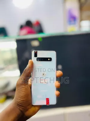 New Samsung Galaxy S10 128 GB White