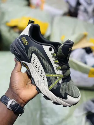 Men's Skechers Max Protect Hiking / Running Green in Stock