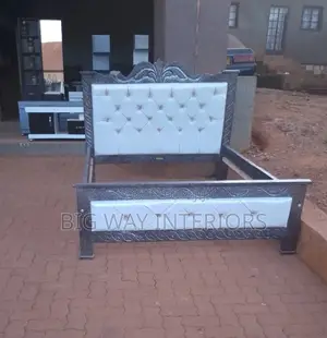 5by6 White Leather Bed With 4lined Buttons