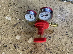 Oxygen Regulator