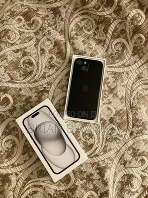 New Apple iPhone 15 128 GB Black
