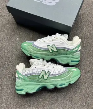 Men's New Balance 1000 Sneakers