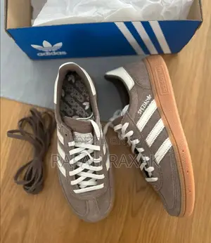 Men's Adidas Spezial Sneakers