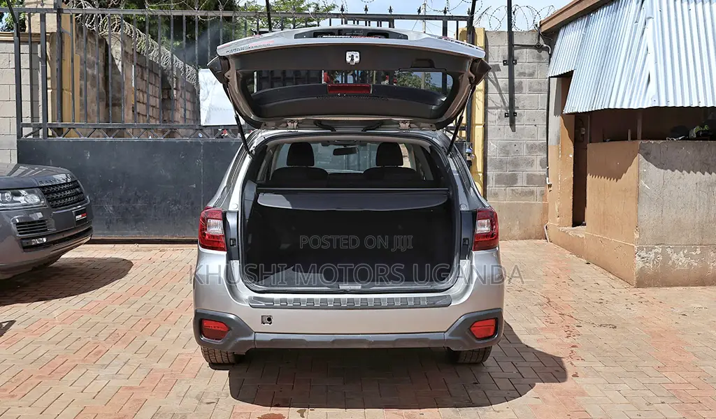 Subaru Outback 2015 Silver