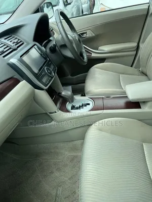Toyota Premio 2013 Silver
