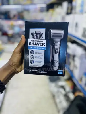3-in-1 Rechargeable Shaver Grooming Kit