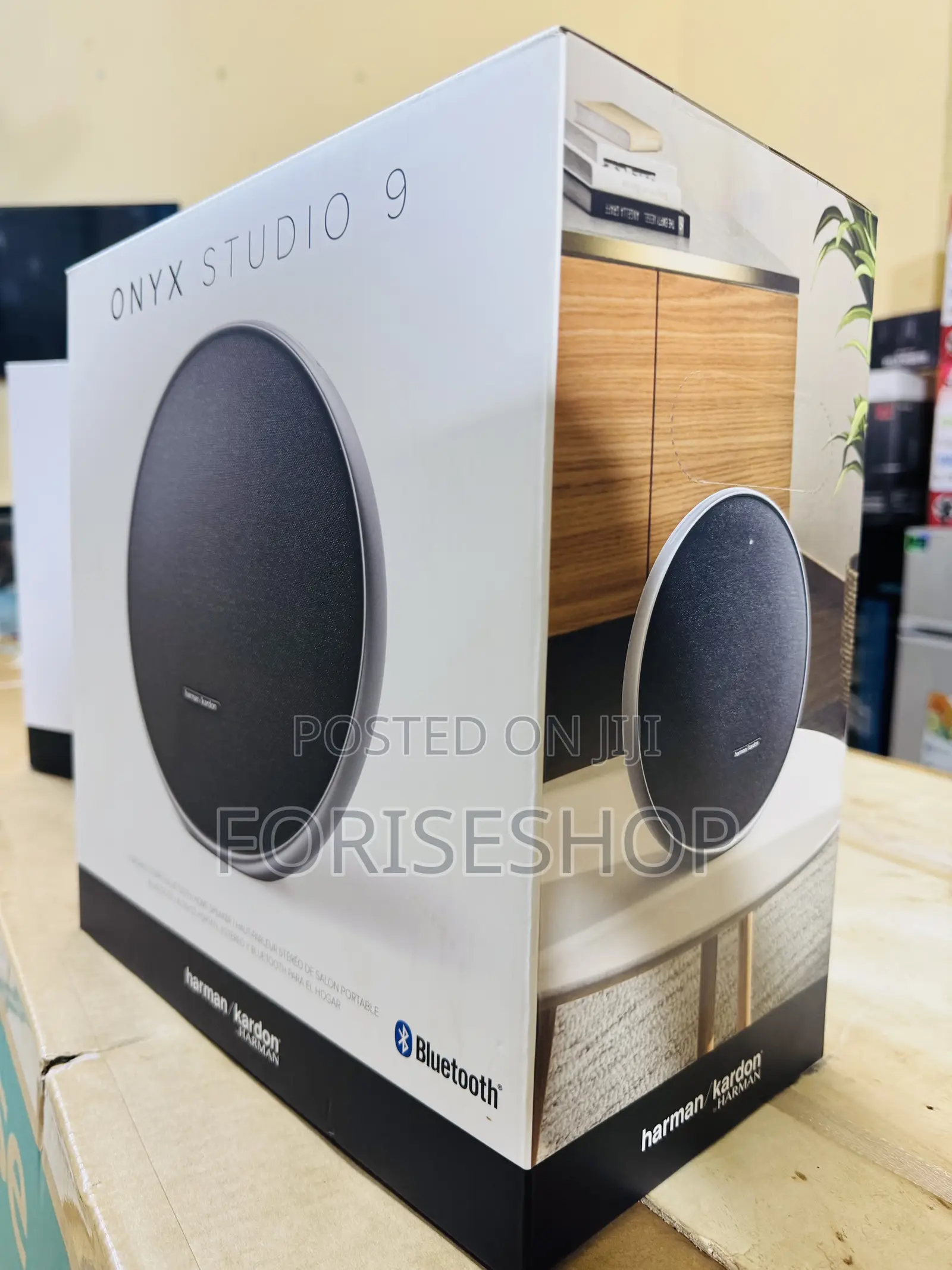 Harman Kardon Onyx Studio 9