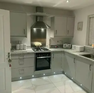 Beautiful Kitchen Iconic Decoration
