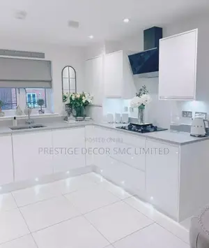 Classic Kitchen Gypsum Ceiling