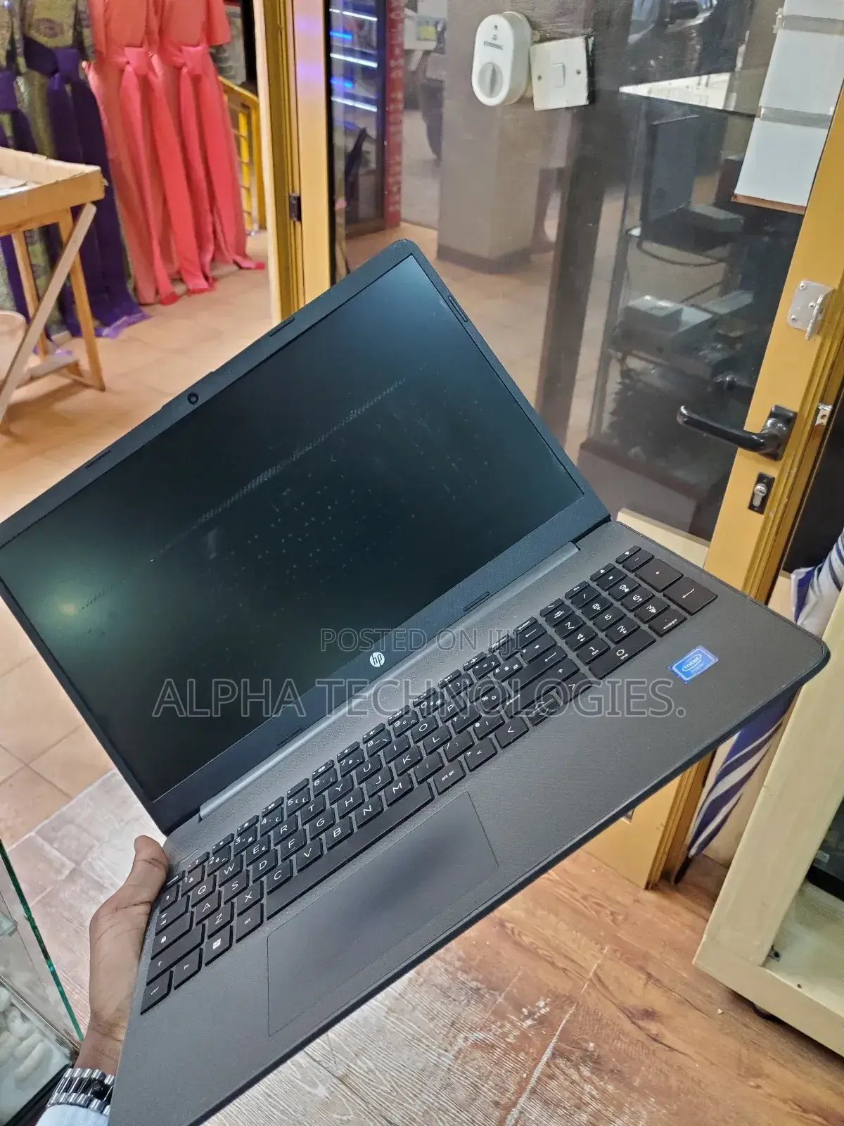Laptop HP 15s 4GB Intel Celeron SSD 256GB