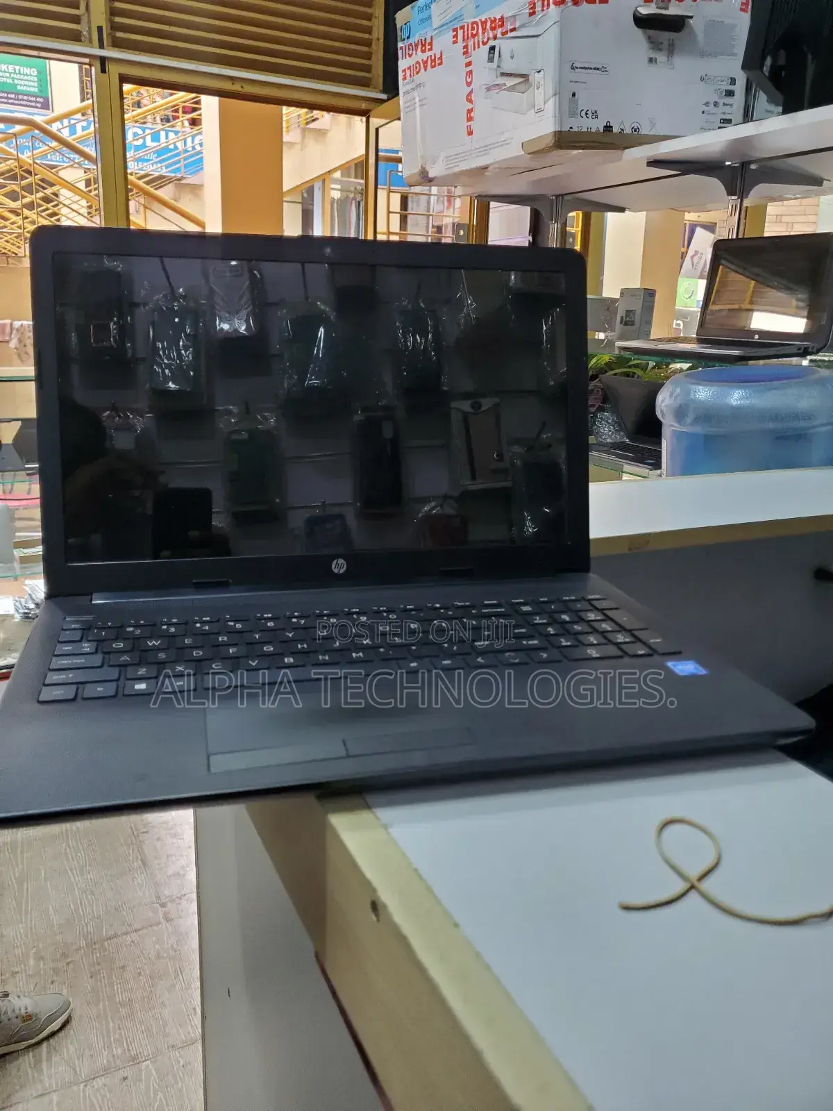 Laptop HP 15 4GB Intel Celeron SSD 256GB