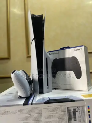 Ps5 Disc Version Uk White Black Pad