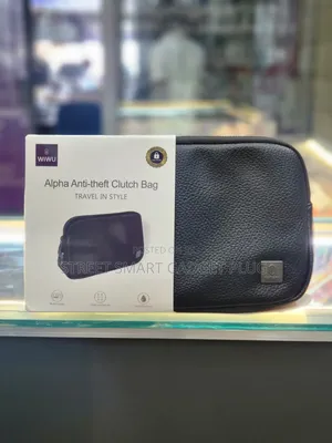 Wiwuu Pouch Bag 