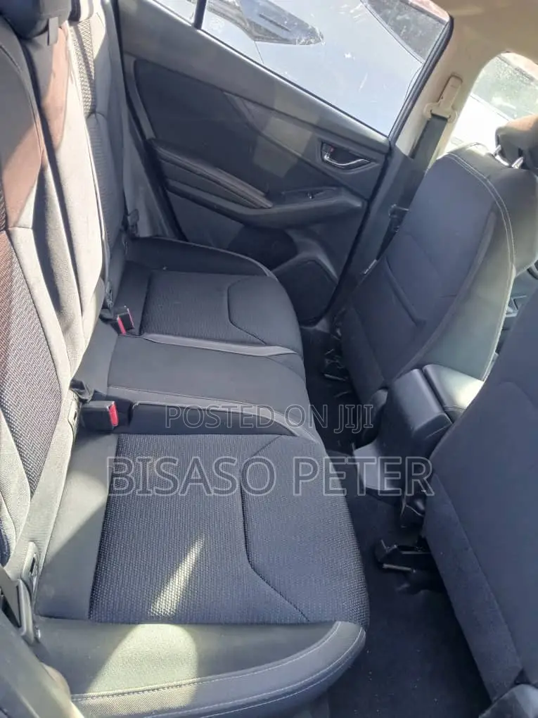 Subaru Impreza 2.0i Premium AWD 2017 Silver