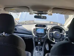 Subaru Impreza 2.0i Premium AWD 2017 Silver