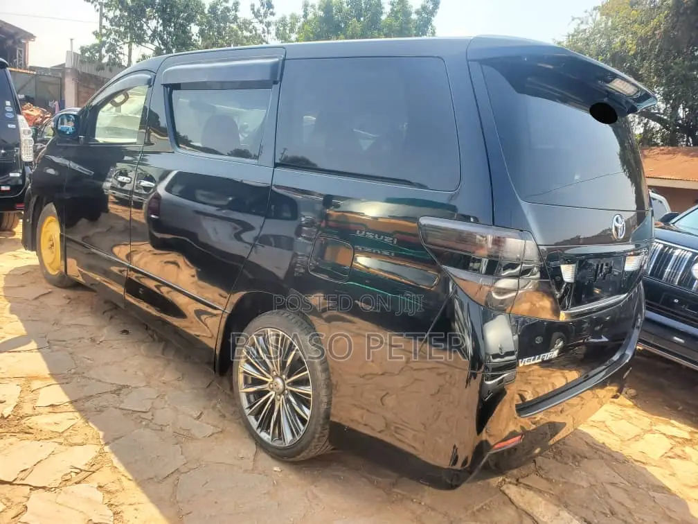 Toyota Vellfire 2013 Black