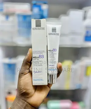 La Roche Posay Mela B3 Daily Sunscreen SPF 30
