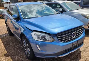 Volvo XC60 2016 Blue