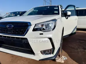 Subaru Forester 2016 Off white