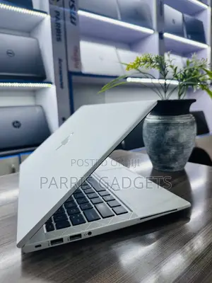 Laptop HP EliteBook 840 G7 16GB Intel Core I7 SSD 512GB