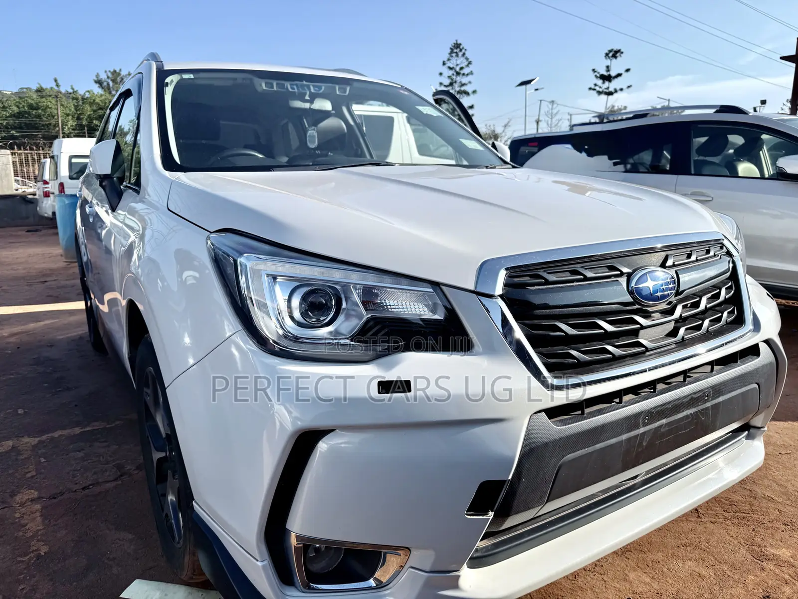 Subaru Forester 2016 Off white