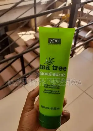 XBC Tea Tree Facial Scrub 250ml
