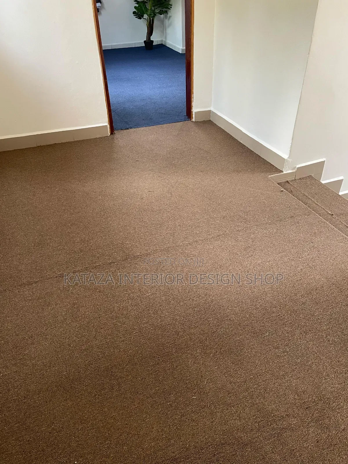 Plain Brown Woolen Carpet