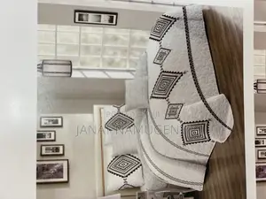 4 Piece Bedspread(Light Duvet With a Bedsheet)