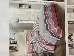 Pink 4 Piece Bedspread(Light Duvet With a Bedsheet)