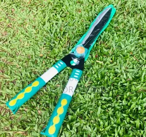 Strong Stainless Steel Medium Sized Garden Scissors