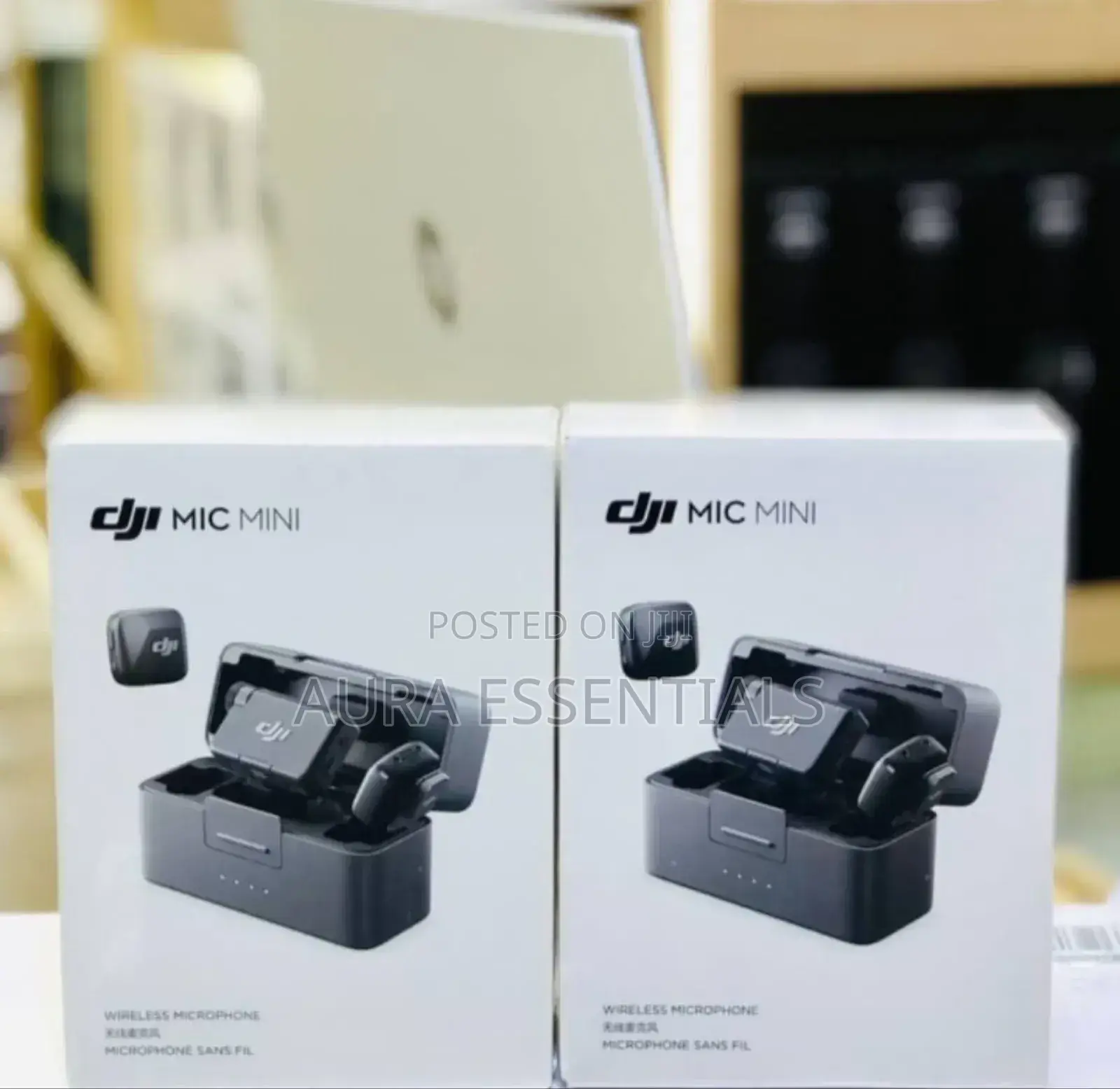 Compact Wireless Microphone System