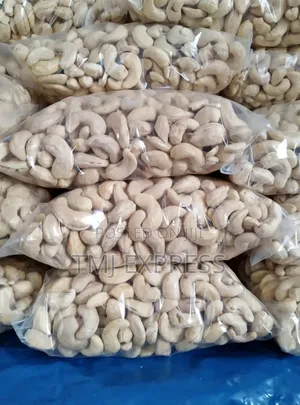 Cashew Nuts Per Kilogram