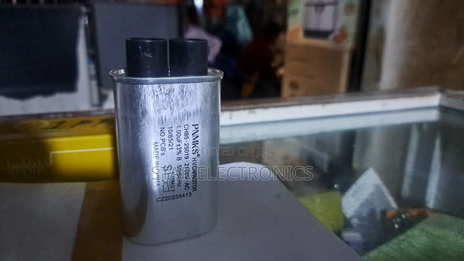 Microwave Capacitors