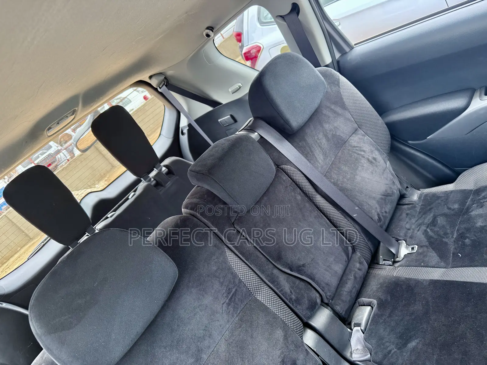 Mitsubishi Outlander 2011 Silver