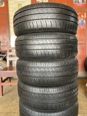 225/60r17 Dunlop Tyres