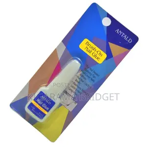 Brush on Nail Glue