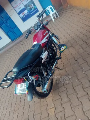 Hero Hunter 125 2022 Red