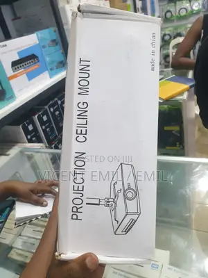 Projector Ceiling Mount 2