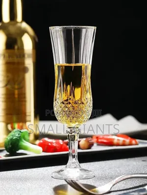 6pcs Crystal Clear Diamond Cut Champagne/Wine Glasses