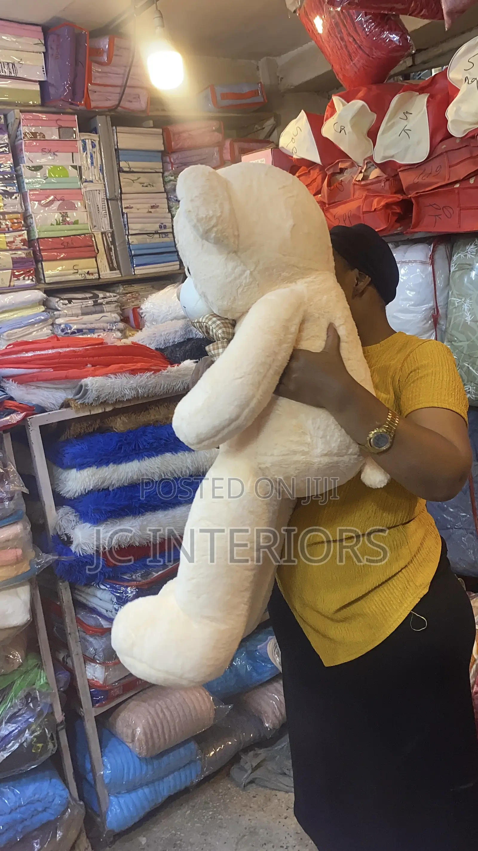 1 Metre Teddy Bear - Cream