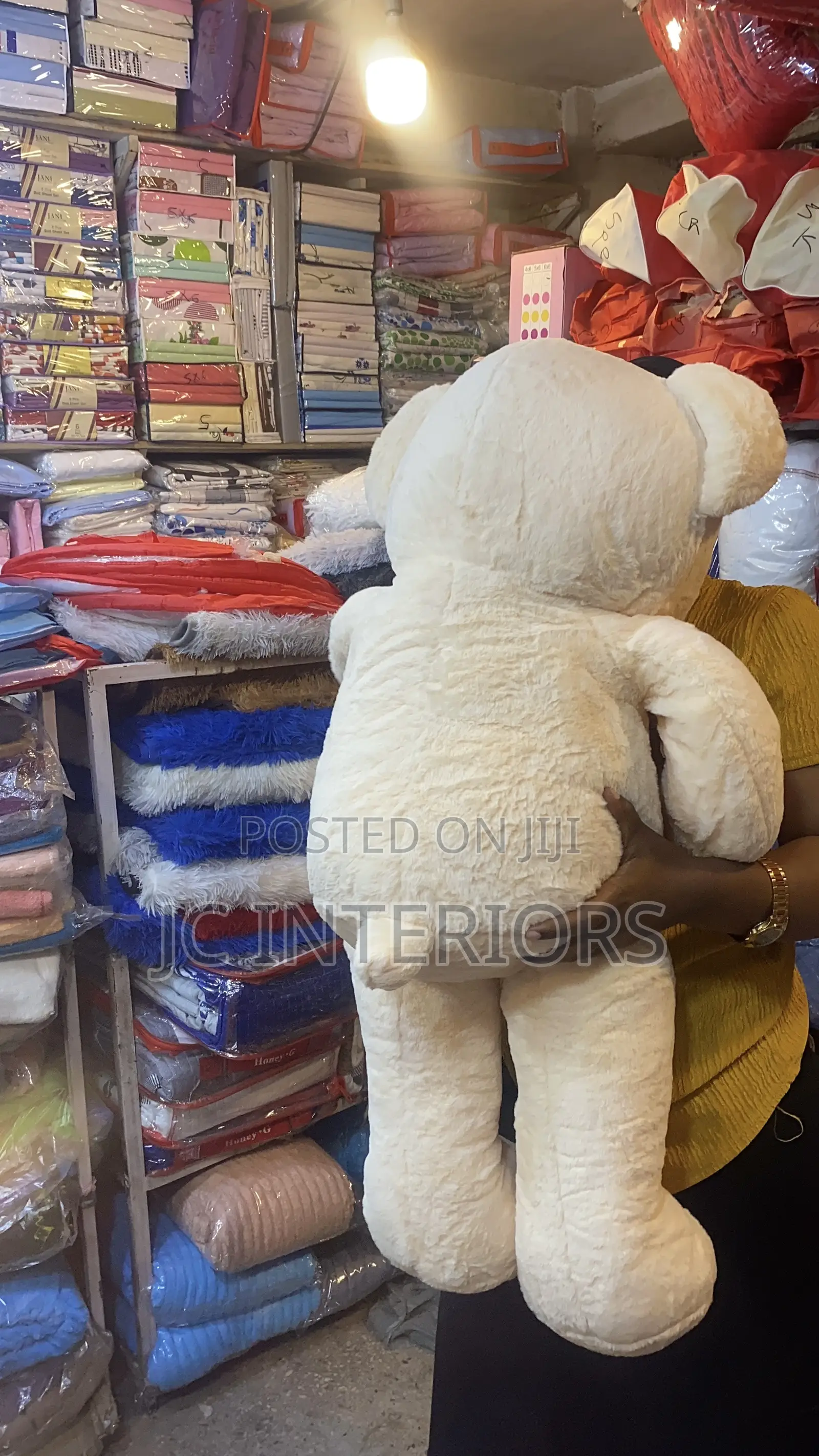 1 Metre Teddy Bear - Cream