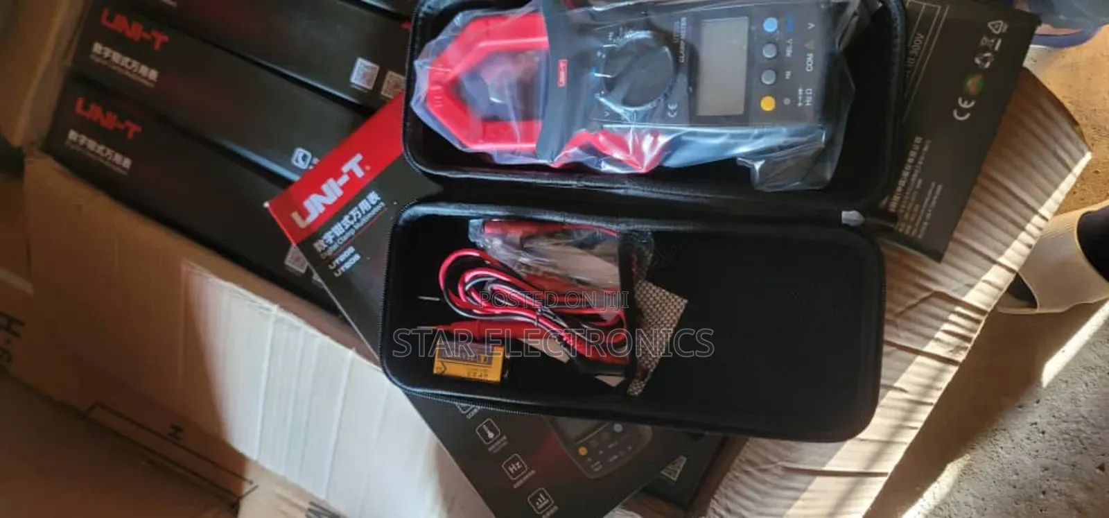 Digital Clamp Meter Ut205 Uni-T