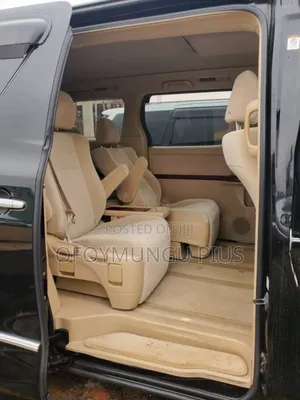 Toyota Alphard 2010 Black