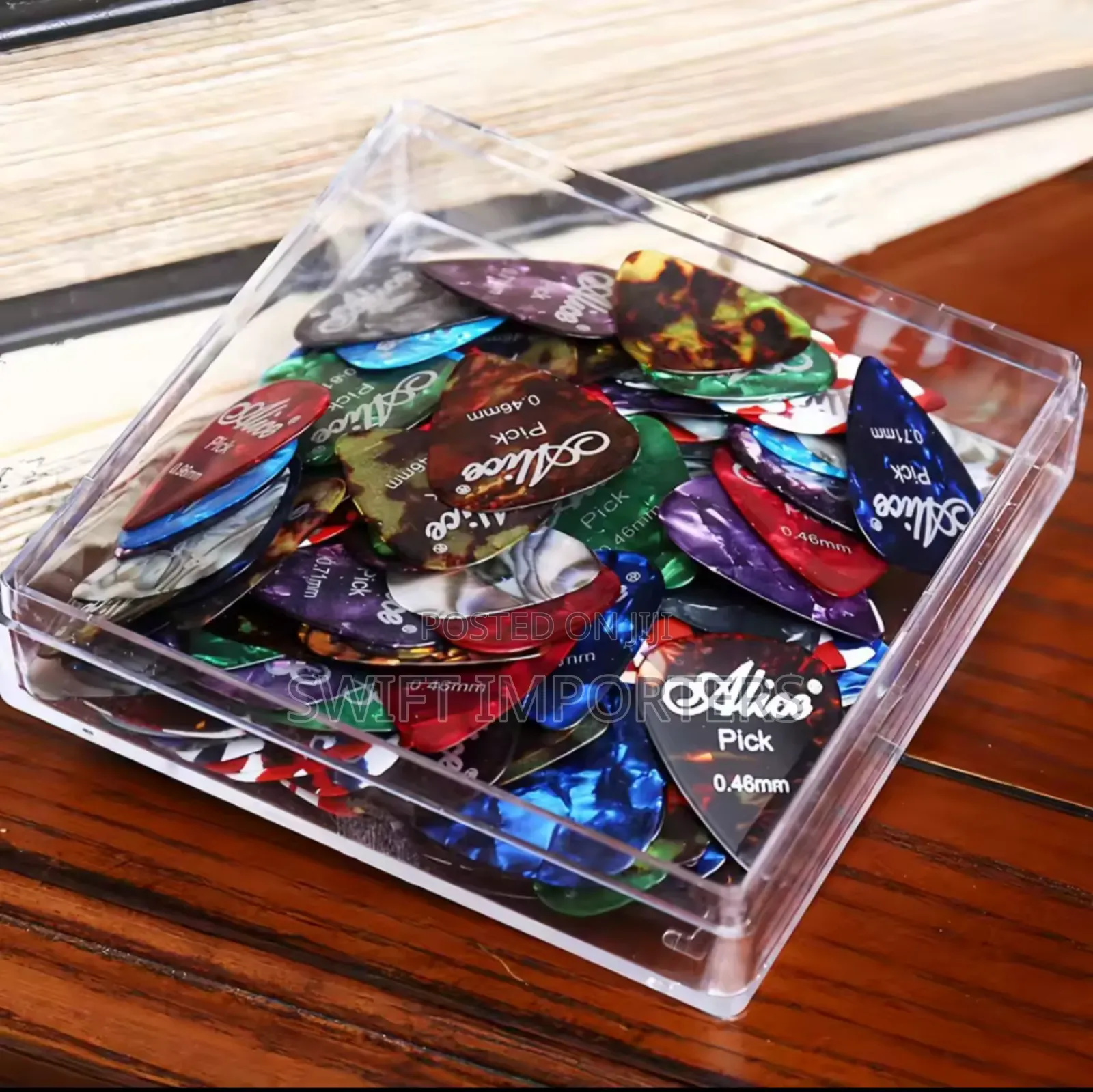 Guitar Plectrums. Guitar Picks 8 Pieces.