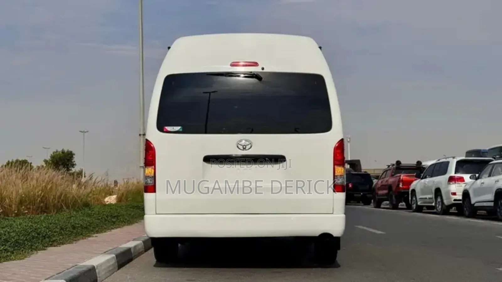 Toyota HiAce 2015 White