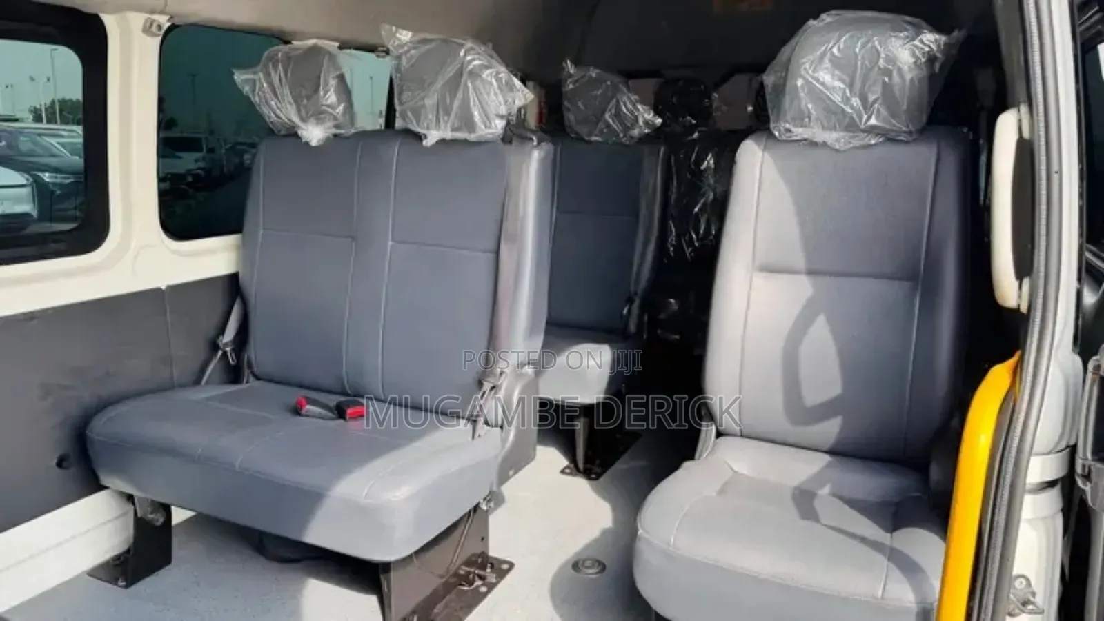 Toyota HiAce 2015 White