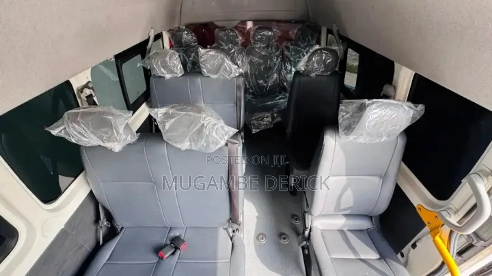 Toyota HiAce 2015 White