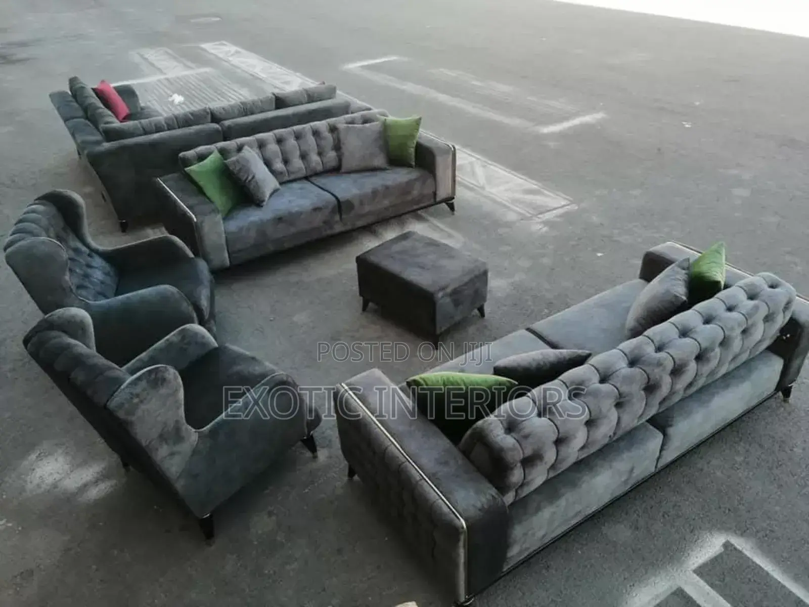 Sofa of 7seater Call